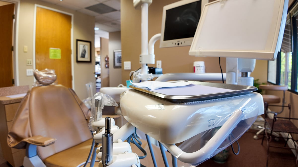 Dentist in Ventura